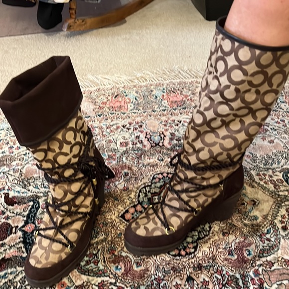 Coach brown&tan calf high boots -size 7 medium excellent condition - Picture 5 of 5